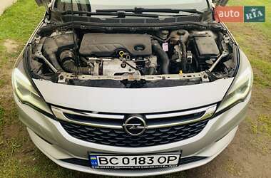 Универсал Opel Astra 2016 в 