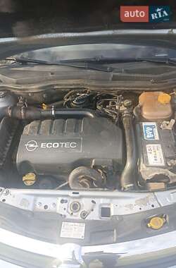 Універсал Opel Astra 2006 в Прилуках