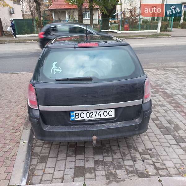 Универсал Opel Astra 2009 в Стрые
