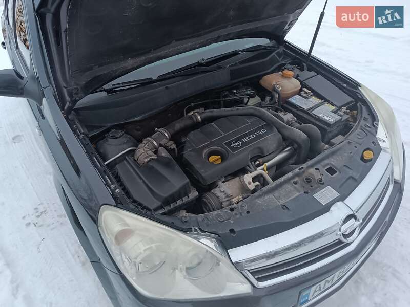 Универсал Opel Astra 2007 в Звягеле