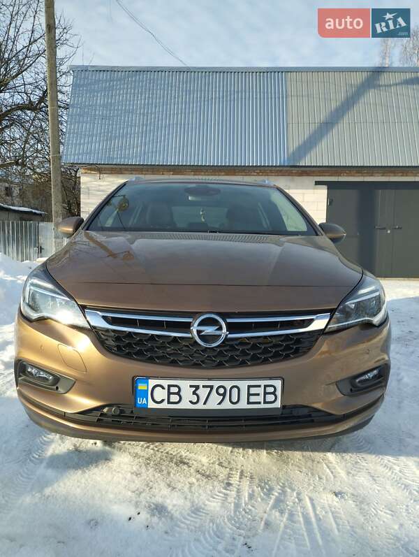 Универсал Opel Astra 2016 в Талалаевке