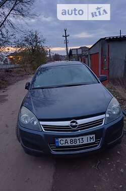 Универсал Opel Astra 2009 в Звенигородке