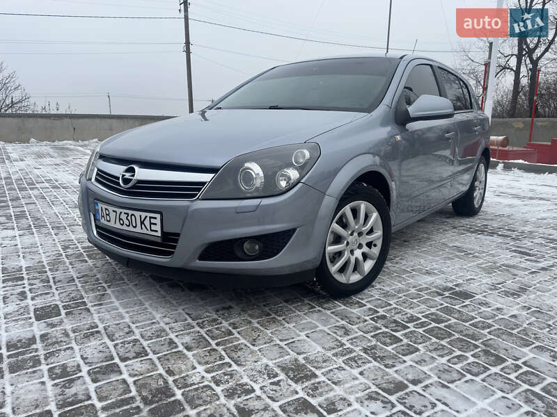 Opel Astra 2009