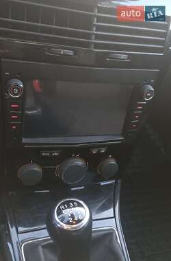 Универсал Opel Astra 2010 в 