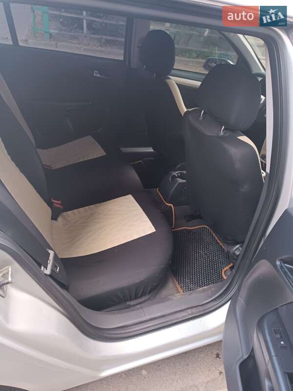 Универсал Opel Astra 2008 в Житомире