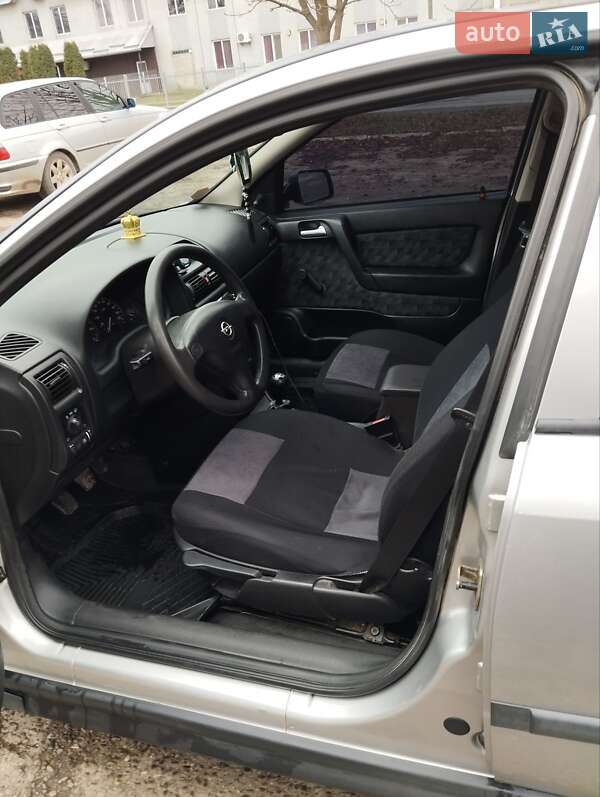 Хэтчбек Opel Astra 1999 в Черновцах фото 6 Хэтчбек Opel Astra 1999 в Черновцах