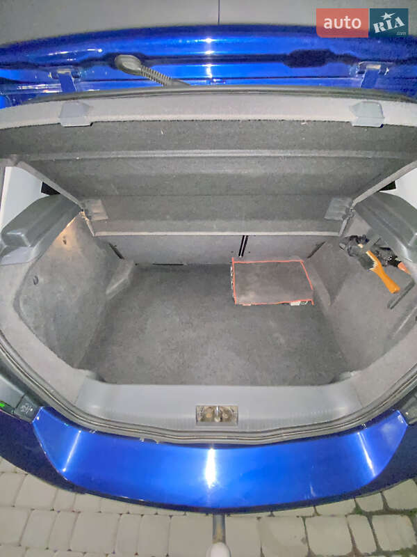 Хетчбек Opel Astra 2004 в Івано-Франківську фото 8 Хетчбек Opel Astra 2004 в Івано-Франківську