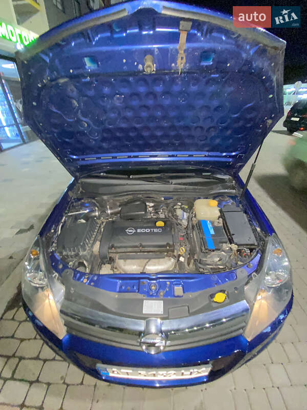 Хетчбек Opel Astra 2004 в Івано-Франківську фото 11 Хетчбек Opel Astra 2004 в Івано-Франківську