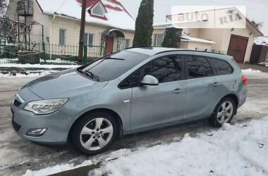 Универсал Opel Astra 2010 в Первомайске