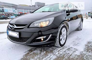 Универсал Opel Astra 2013 в Полтаве