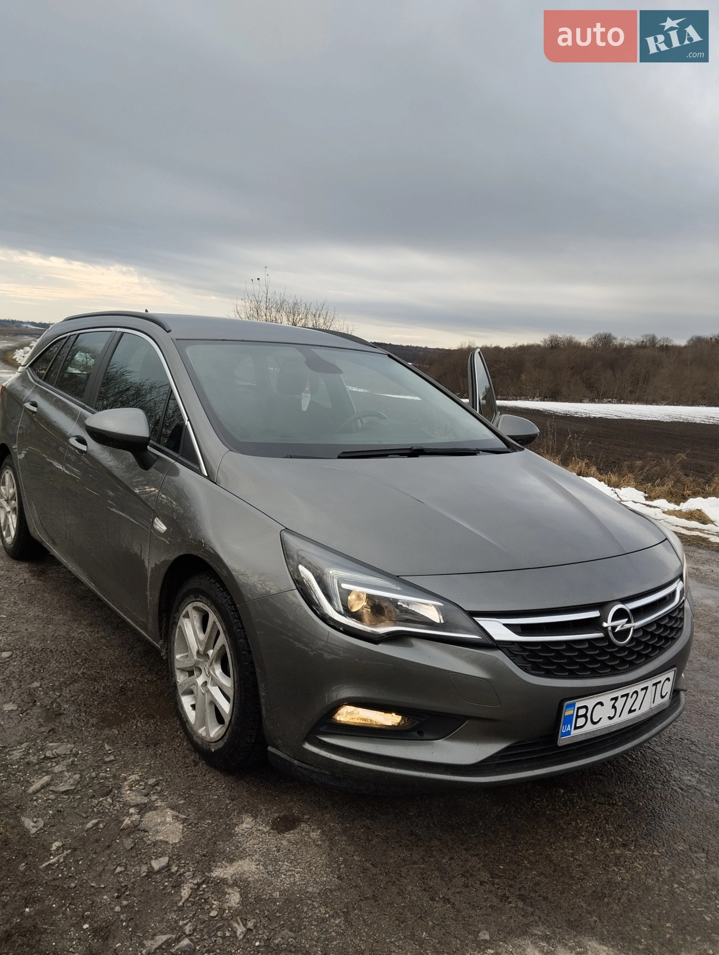 2017 Opel Astra - фото 1