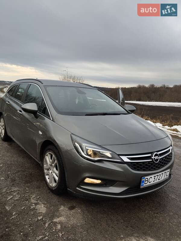 Opel Astra 2017