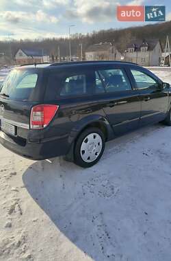 Универсал Opel Astra 2007 в Теребовле