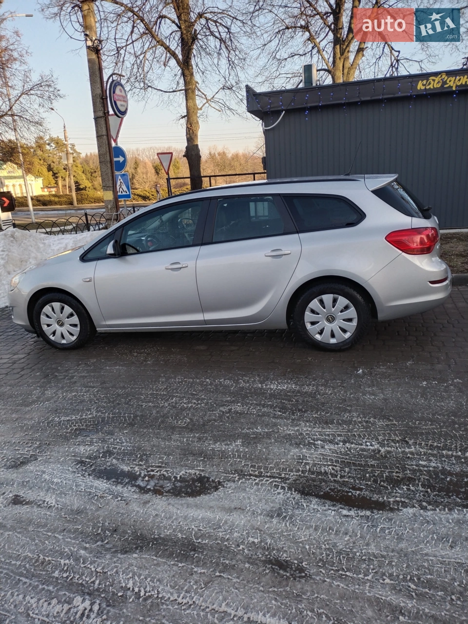 2010 Opel Astra - мініатюра 24