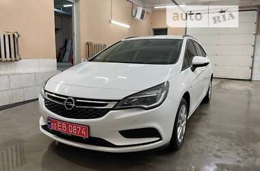 Универсал Opel Astra 2019 в Кременце
