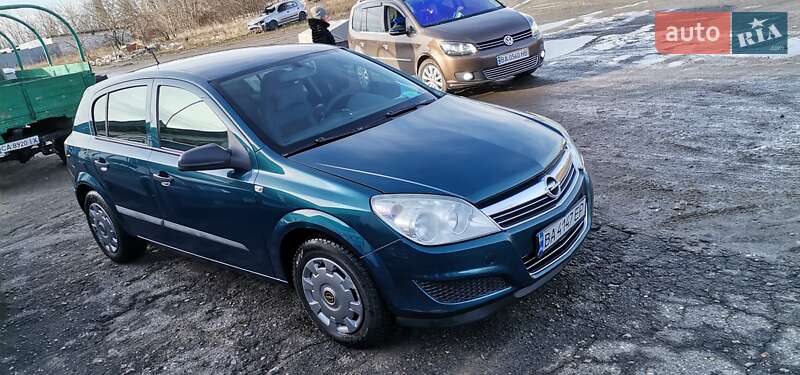 Седан Opel Astra 2007 в Кропивницком