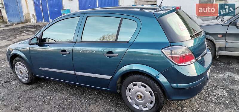 Седан Opel Astra 2007 в Кропивницком