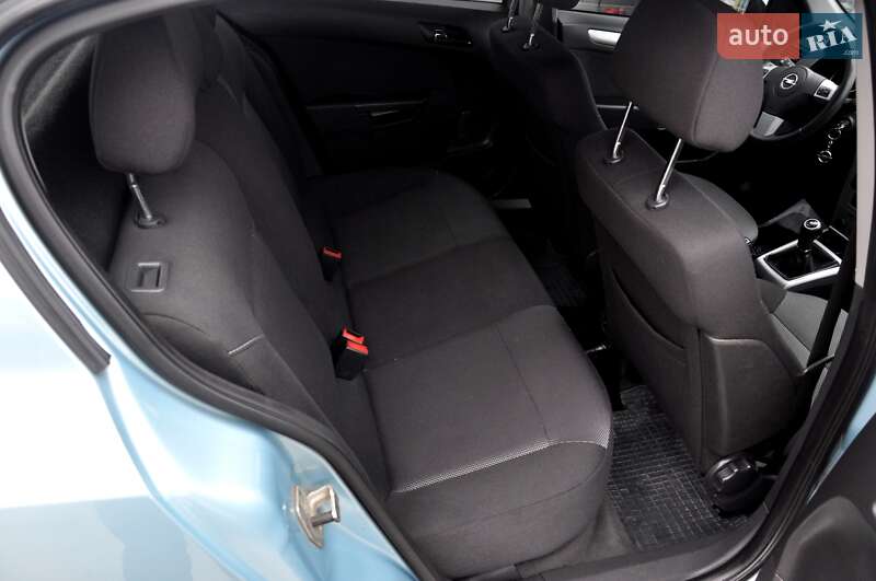 Хэтчбек Opel Astra 2009 в Львове фото 27 Хэтчбек Opel Astra 2009 в Львове