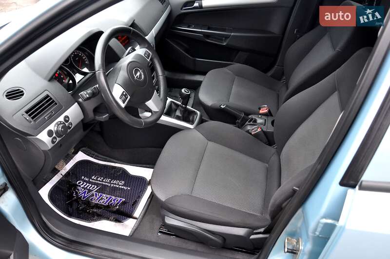 Хэтчбек Opel Astra 2009 в Львове фото 35 Хэтчбек Opel Astra 2009 в Львове