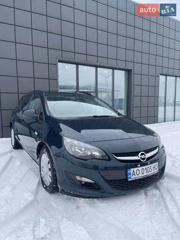 Opel Astra 2014