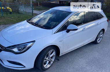 Универсал Opel Astra 2017 в Изяславе