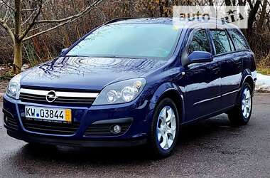 Универсал Opel Astra 2006 в Полтаве