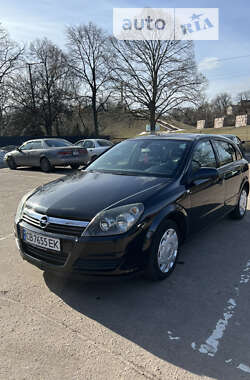 Хэтчбек Opel Astra 2005 в Чернигове