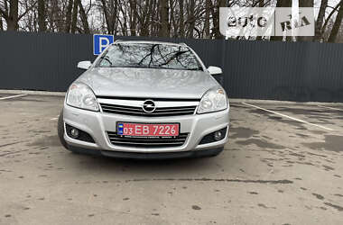 Универсал Opel Astra 2008 в Броварах