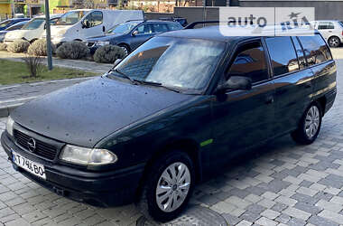 Універсал Opel Astra 1995 в Івано-Франківську