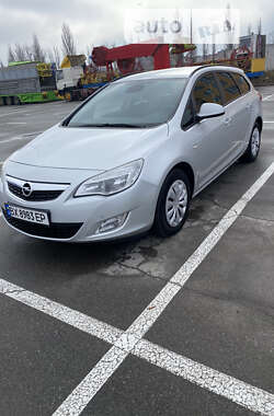 Универсал Opel Astra 2011 в Каменец-Подольском
