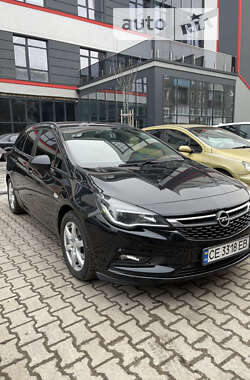 Универсал Opel Astra 2017 в Черновцах