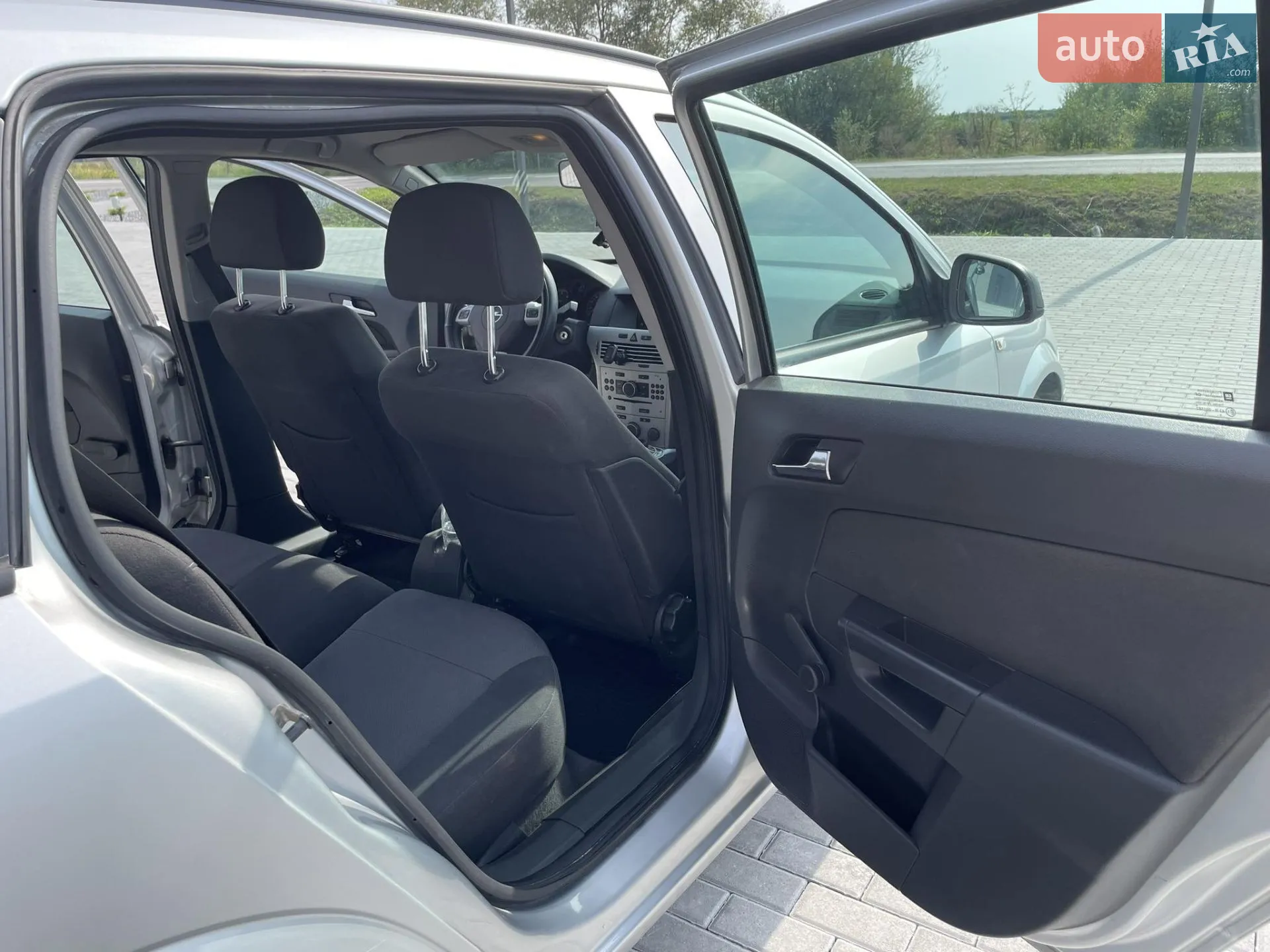 2011 Opel Astra - мініатюра 15