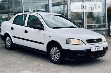 Седан Opel Astra 1999 в Одессе