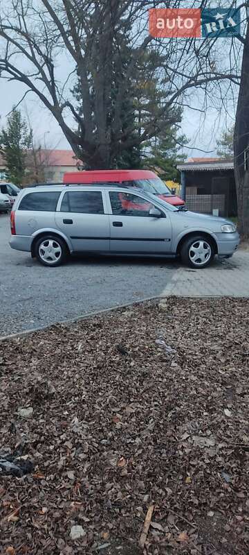 Универсал Opel Astra 2000 в Ужгороде