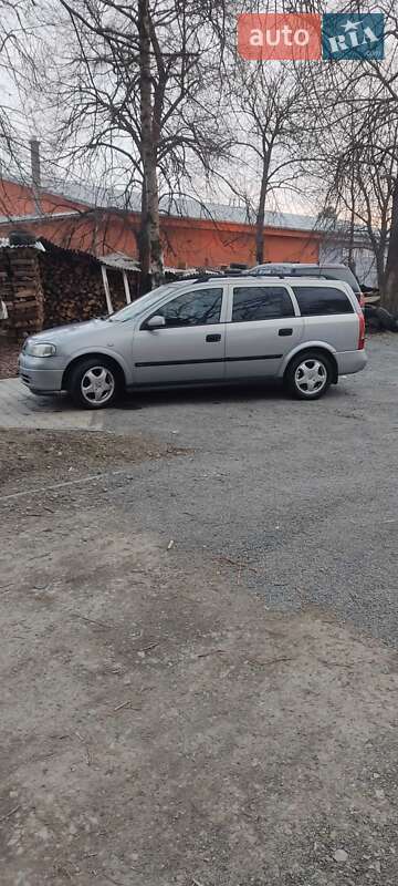 Универсал Opel Astra 2000 в Ужгороде