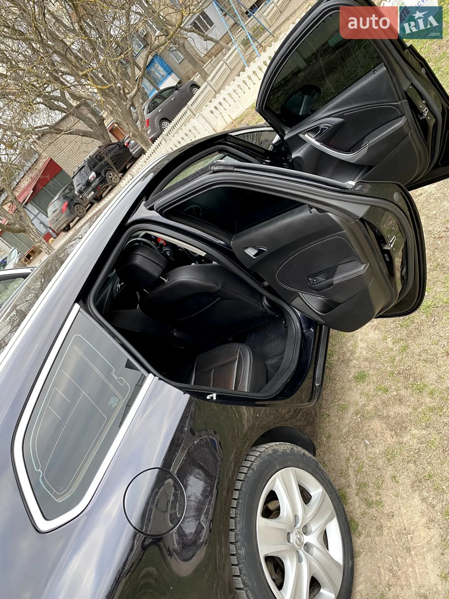 2011 Opel Astra - мініатюра 9