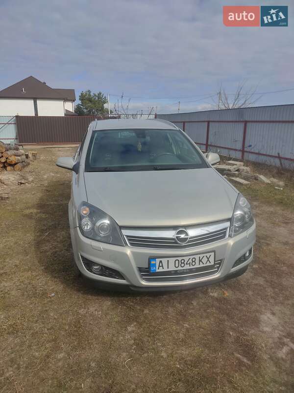 Opel Astra 2009