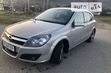 Хэтчбек Opel Astra 2005 в Косове