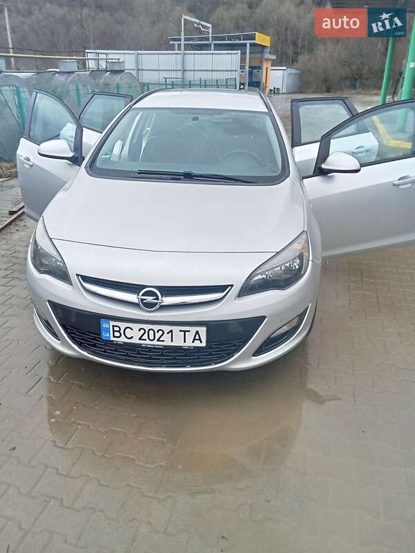 Универсал Opel Astra 2015 в Львове фото 2 Универсал Opel Astra 2015 в Львове