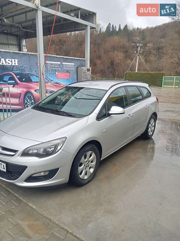 Универсал Opel Astra 2015 в Львове фото 54 Универсал Opel Astra 2015 в Львове