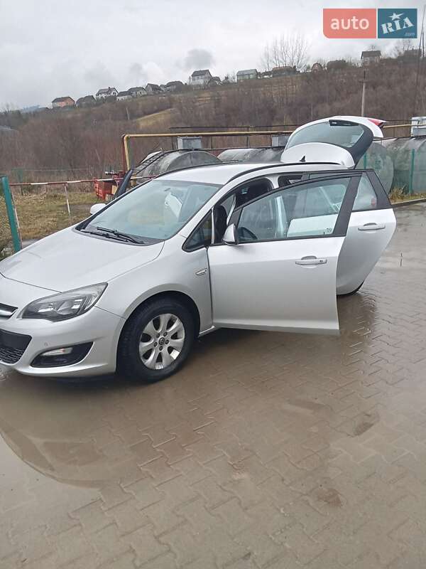 Универсал Opel Astra 2015 в Львове фото 70 Универсал Opel Astra 2015 в Львове