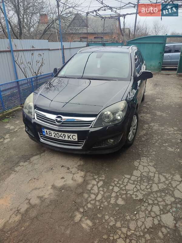 Универсал Opel Astra 2009 в 