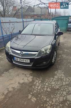 Универсал Opel Astra 2009 в 