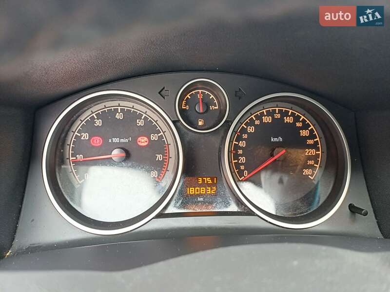 Хэтчбек Opel Astra 2008 в Хмельницком