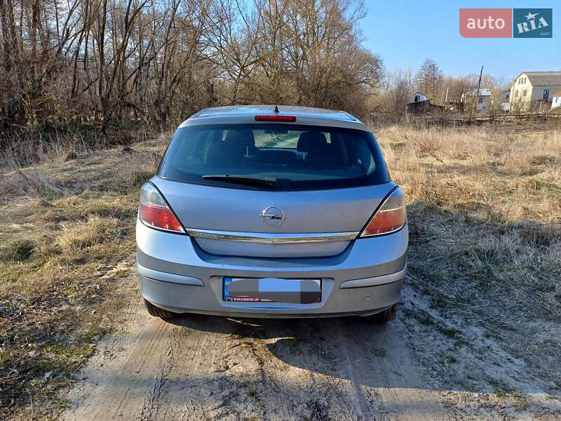 Хэтчбек Opel Astra 2008 в Хмельницком