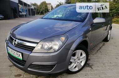 Универсал Opel Astra 2005 в Луцке