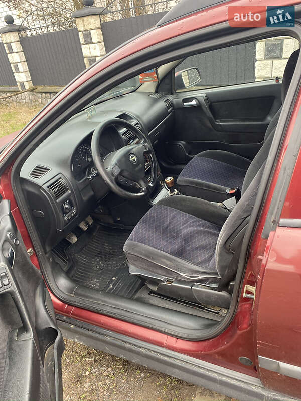 Універсал Opel Astra 2000 в Крижополі
