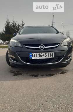 Універсал Opel Astra 2012 в Кременчуці