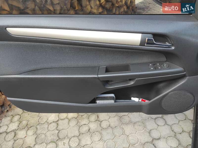 Хэтчбек Opel Astra 2007 в Львове фото 33 Хэтчбек Opel Astra 2007 в Львове