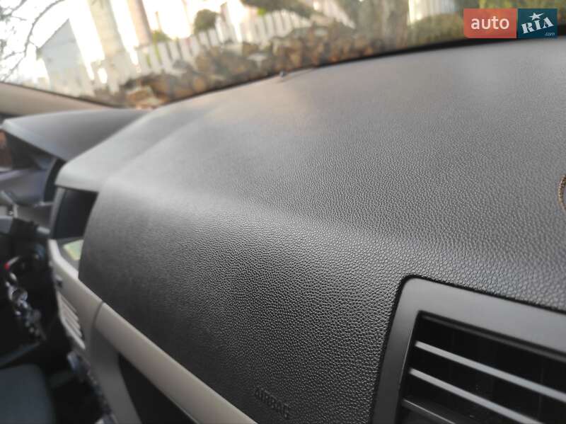 Хэтчбек Opel Astra 2007 в Львове фото 44 Хэтчбек Opel Astra 2007 в Львове